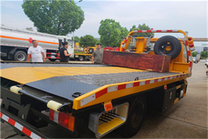 吴堡附近拖车电话号码服务